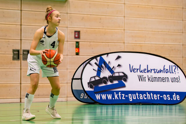 Pop Up Banner in der Sporthalle Aufsteller BBC Osnabrück (Lilly)